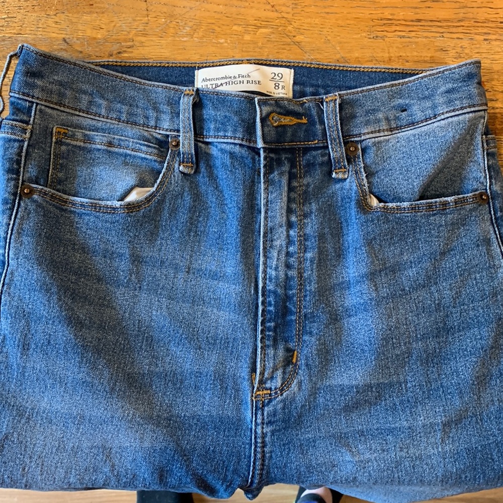 NWOT Abercrombie jeans
